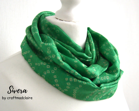 Tie Dye Aqua Green Sari Silk Infinity Loop Scarf - Hand Dyed Bohemian Scarf - Lightweight Festival Womens Unisex Scarf