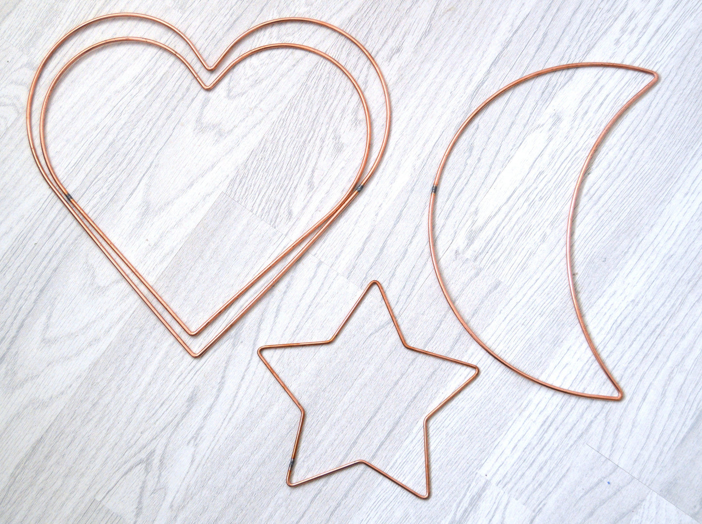 Metal Star Heart Crescent Moon Wreath Ring - Macrame Hoop Wallhanging Floral Frame