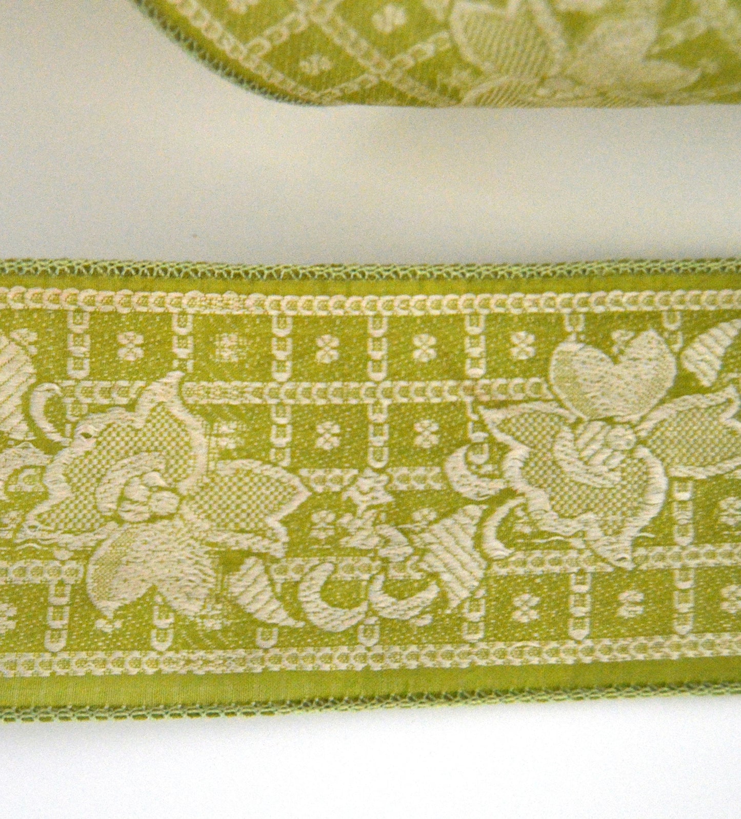 Spring Lime Green Beige Pure Silk Vintage Upcycled Sari Silk Ribbon