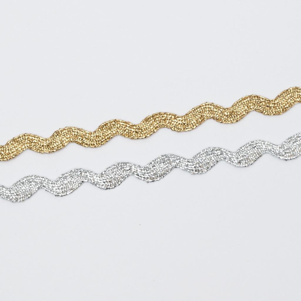 Metallic 7mm Ric Rac Trimming Gold or Silver for sewing, trims and Christmas crafting