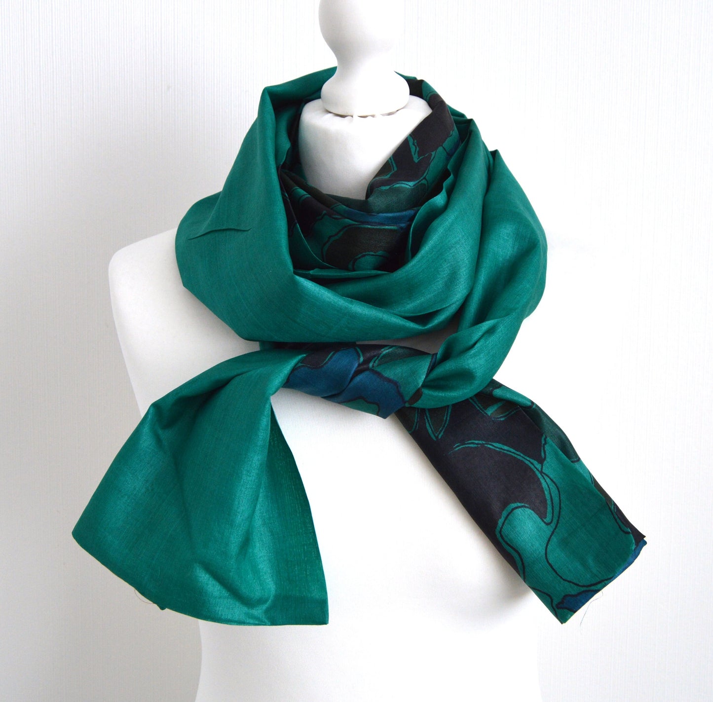 Blue Green Silk Scarf - Silk Infinity Scarf - Sari Silk Scarf - Summer Scarf - Loop Scarf - Womens Scarf - Lightweight Scarf - Gift for Her