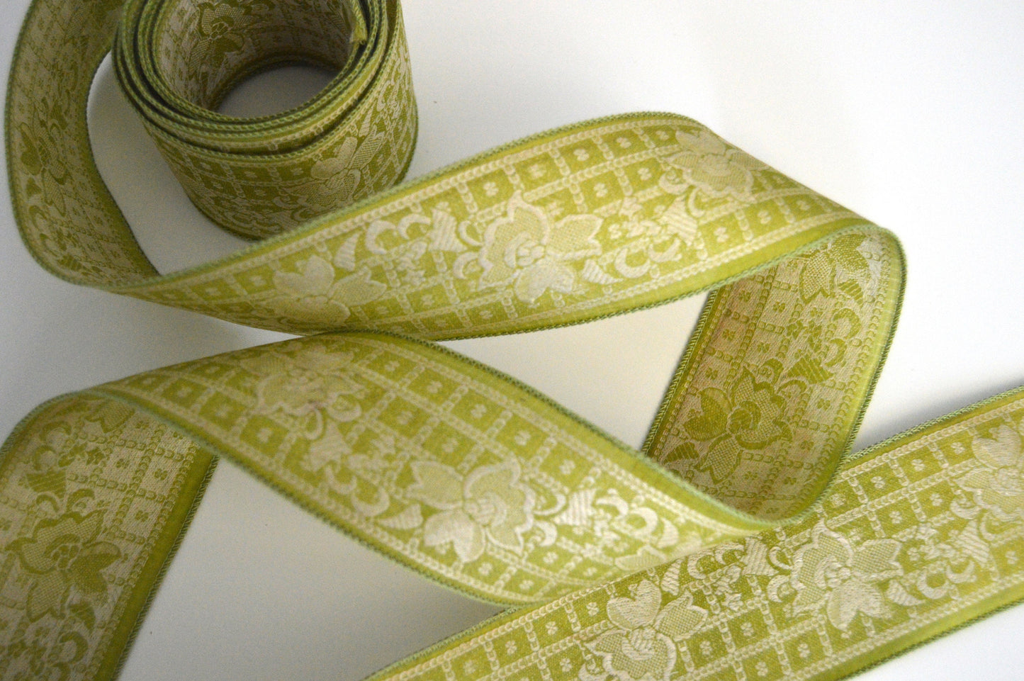 Spring Lime Green Beige Pure Silk Vintage Upcycled Sari Silk Ribbon